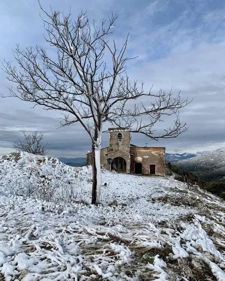 Villa Anna Castrocielo Екстериор снимка
